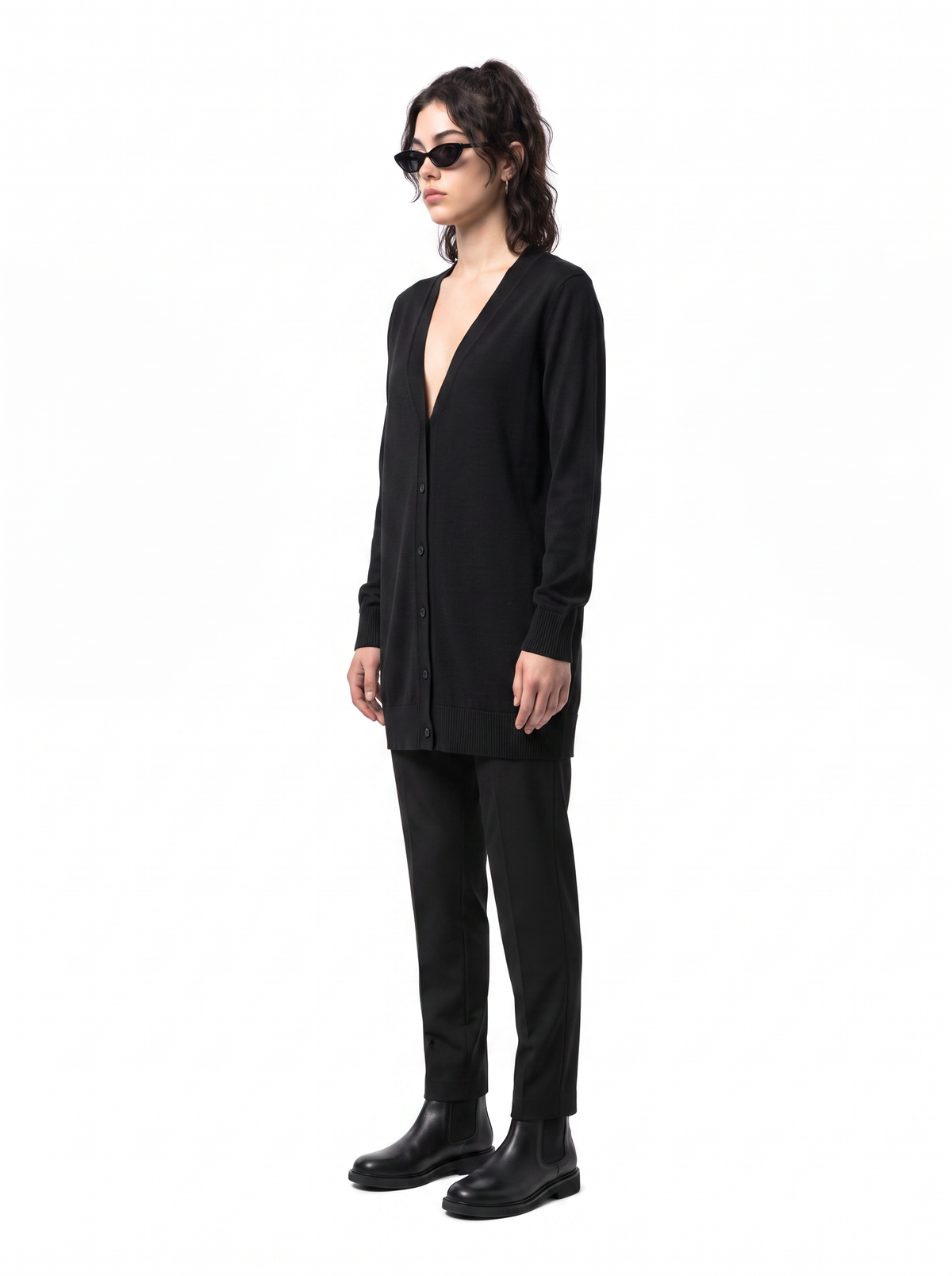 Abyssal Cardigan - Obsidian Black - side model