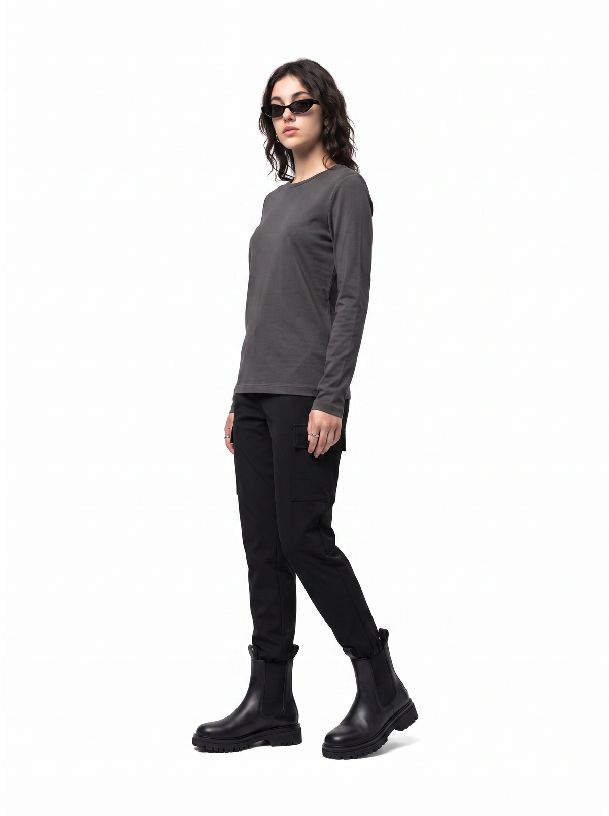 Chunky Chelsea - Obsidian Black - side model