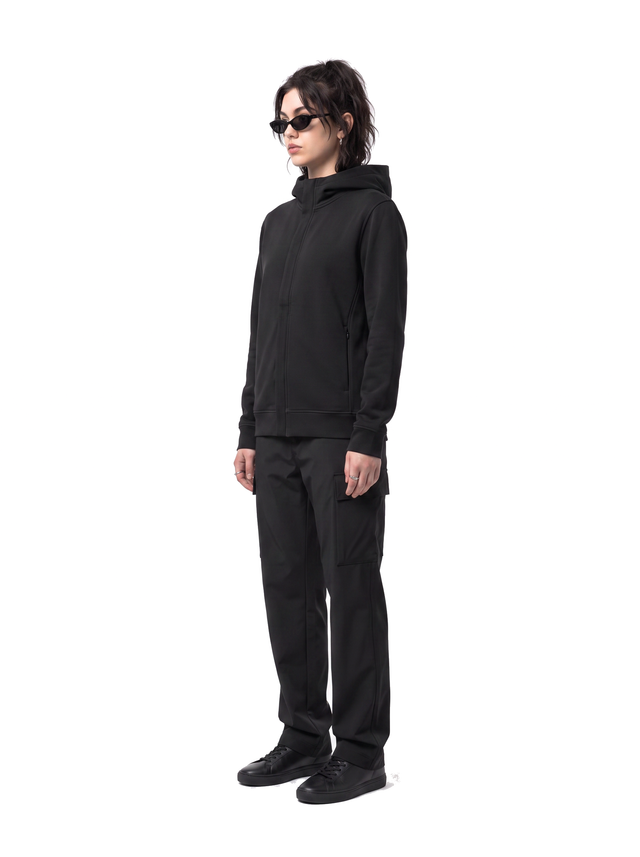 Covered Hoodie - Obsidian Black - side model