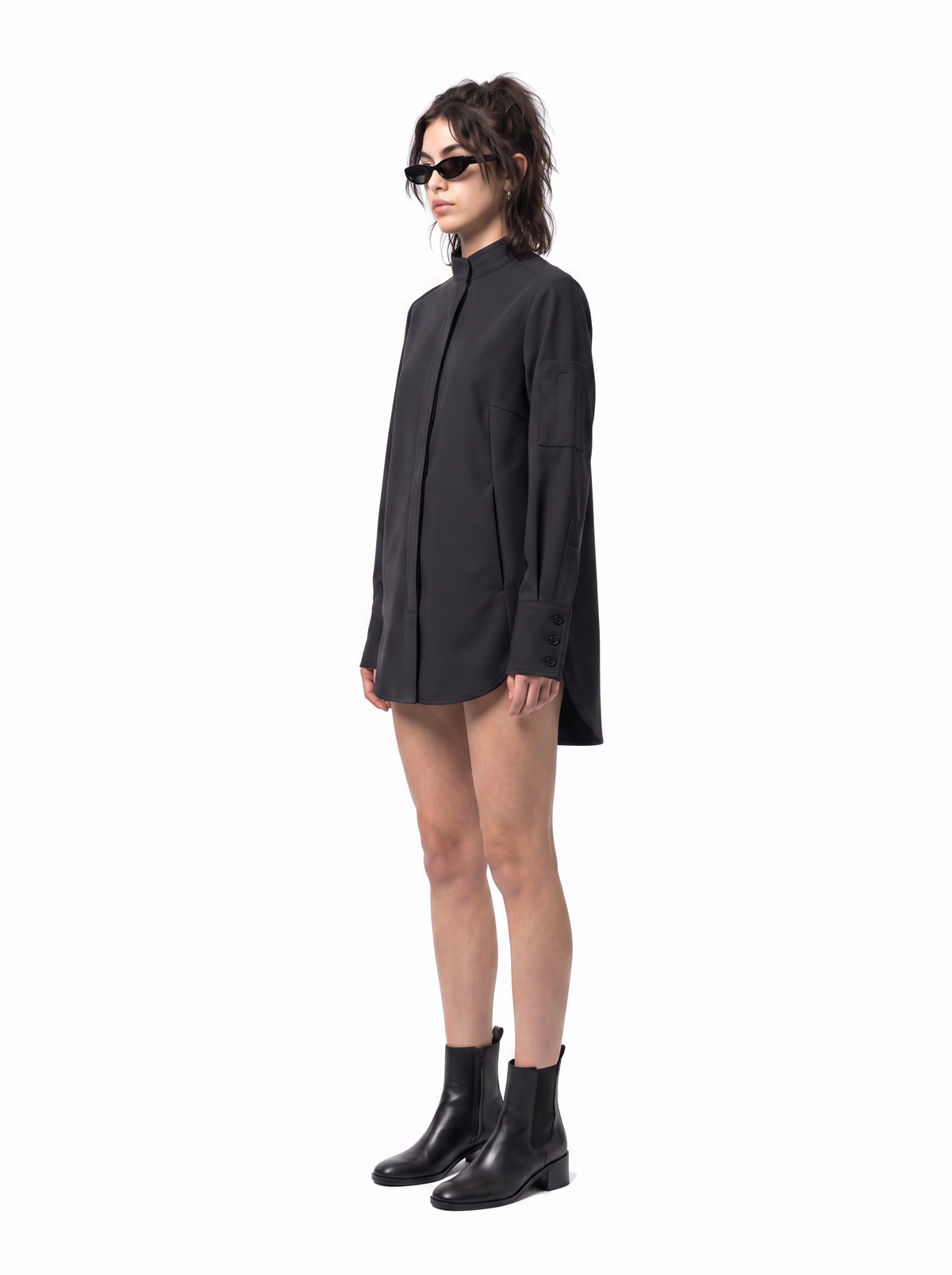Haze Tunic - Obsidian Black - side model