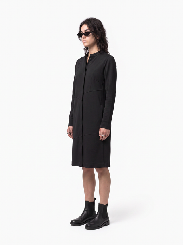 Jersey Dress - Obsidian Black - side model
