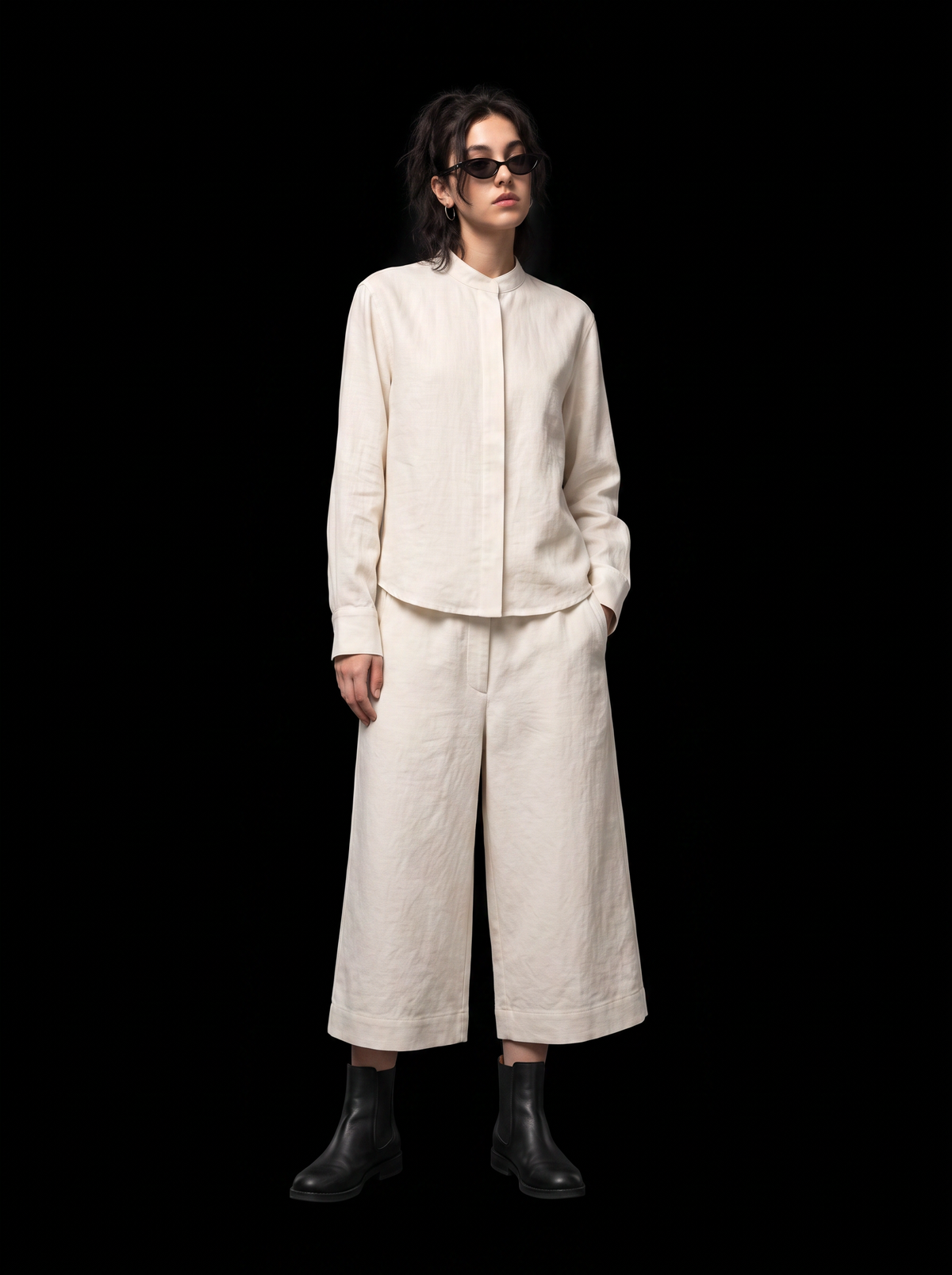 Slouchy Culottes - Bone Ivory - full model