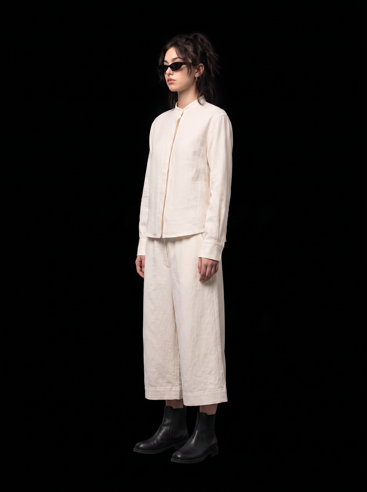 Slouchy Culottes - Bone Ivory - side model